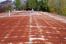 A photo of a roof in Richmond before the application of Inland.